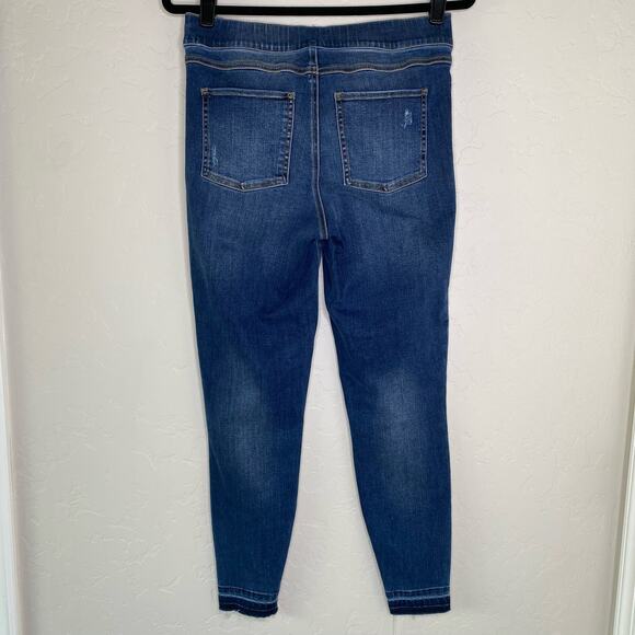 Spanx Medium Wash Distressed Ankle Skinny Jeans Medium - Picture 8 of 9